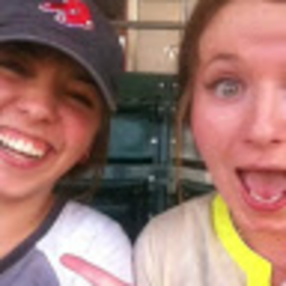 Meet your Posher, Rachel - Picture 1 of 1